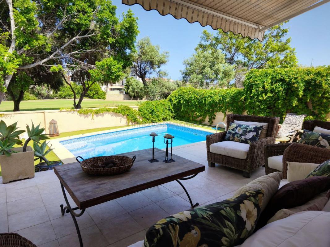 Venta de villa en Alicante