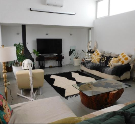 For sale of villa in Alicante
