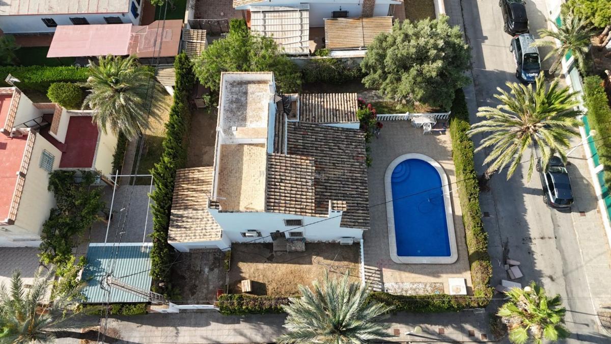 Venta de villa en Orihuela