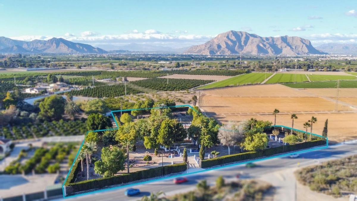 Venta de villa en Orihuela