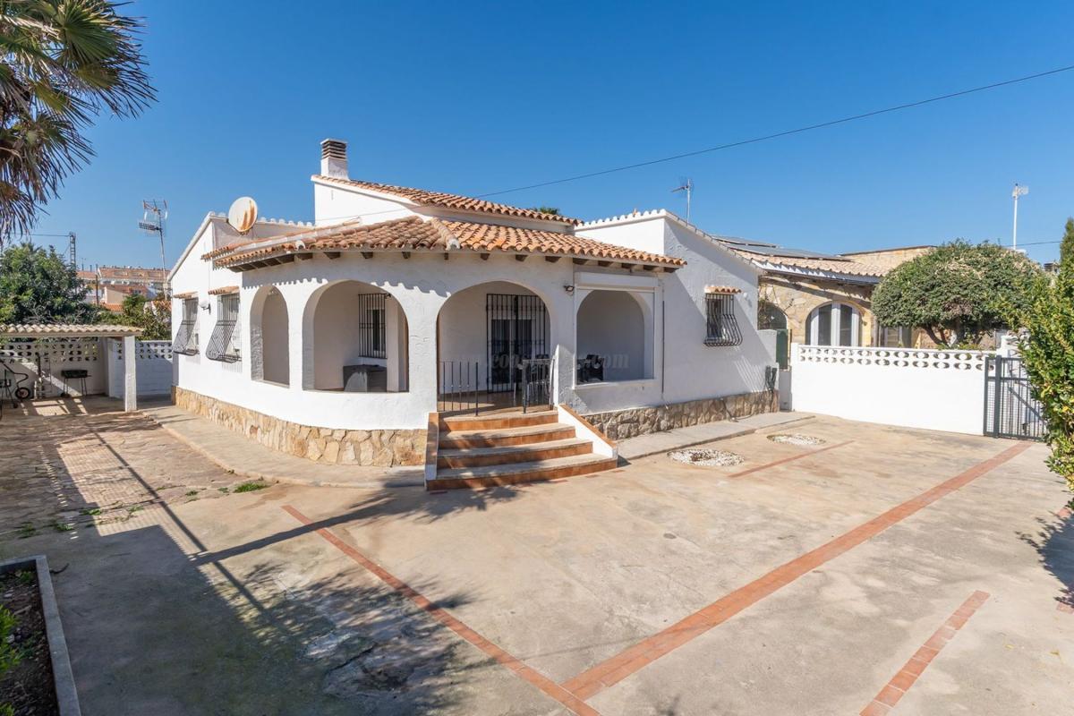 Venta de villa en Els Poblets