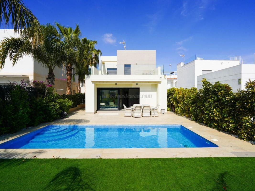 Venta de villa en Rojales