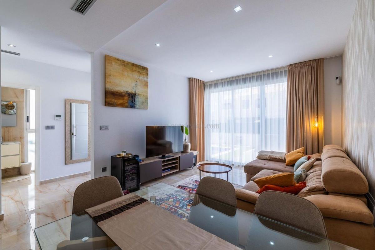 Venta de villa en Rojales