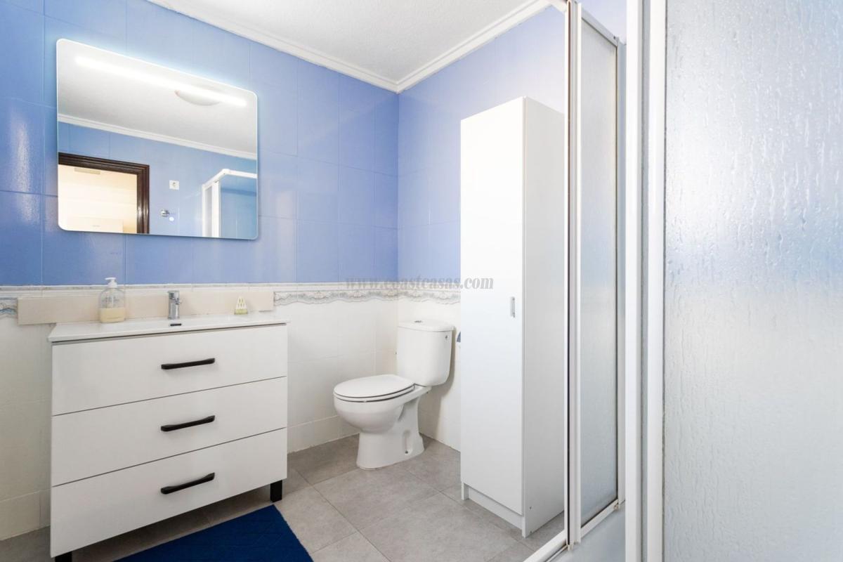 Venta de  en Los Montesinos