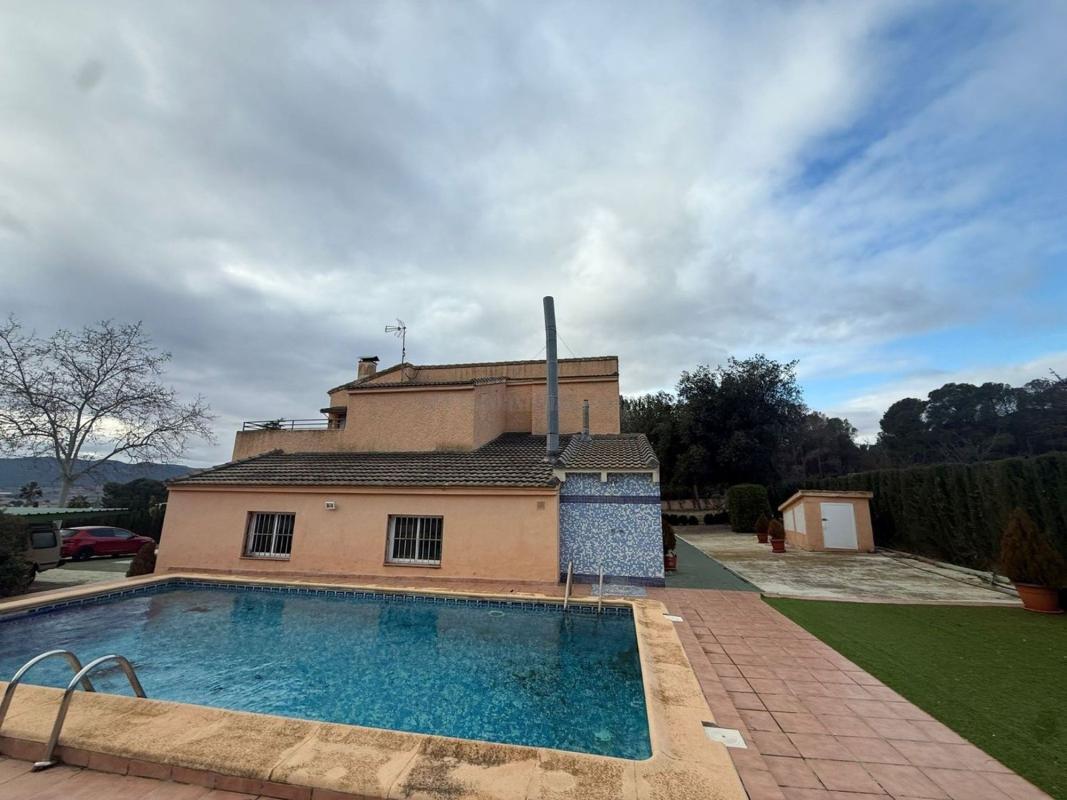 Venta de villa en Salinas