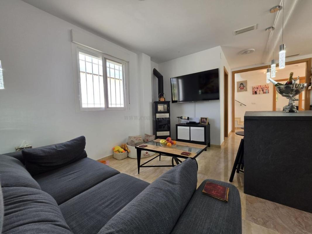 Venta de villa en Pinoso