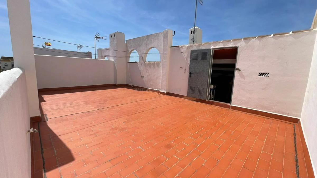 Venta de villa en Pilar de la Horadada