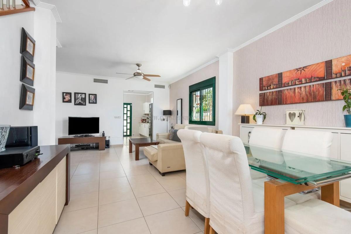 Venta de villa en Rojales