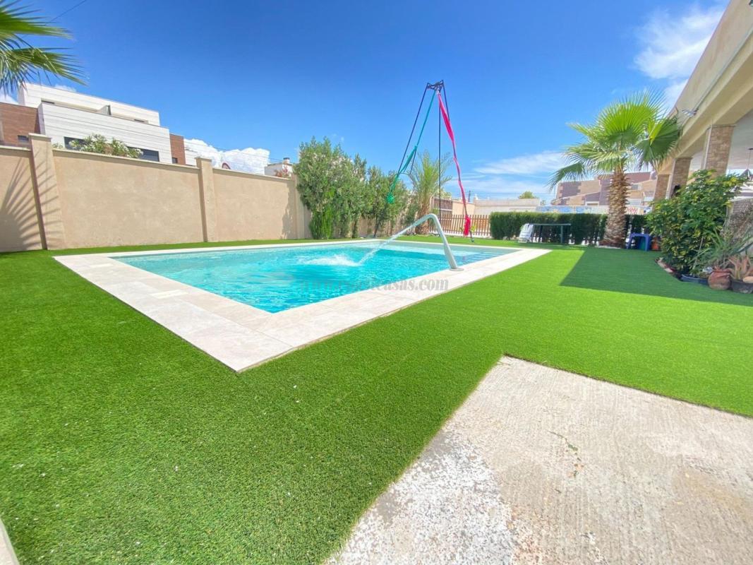 Venta de villa en Torrevieja