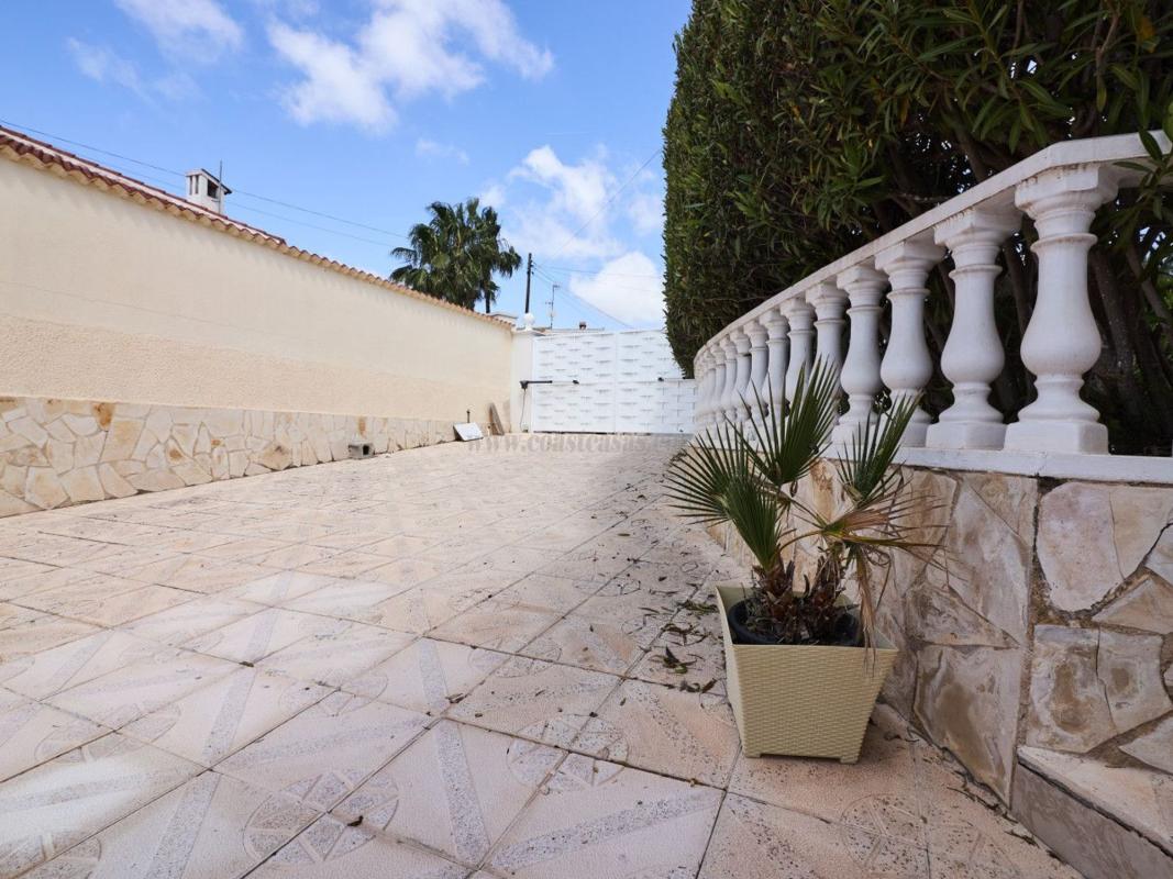 Venta de villa en Rojales