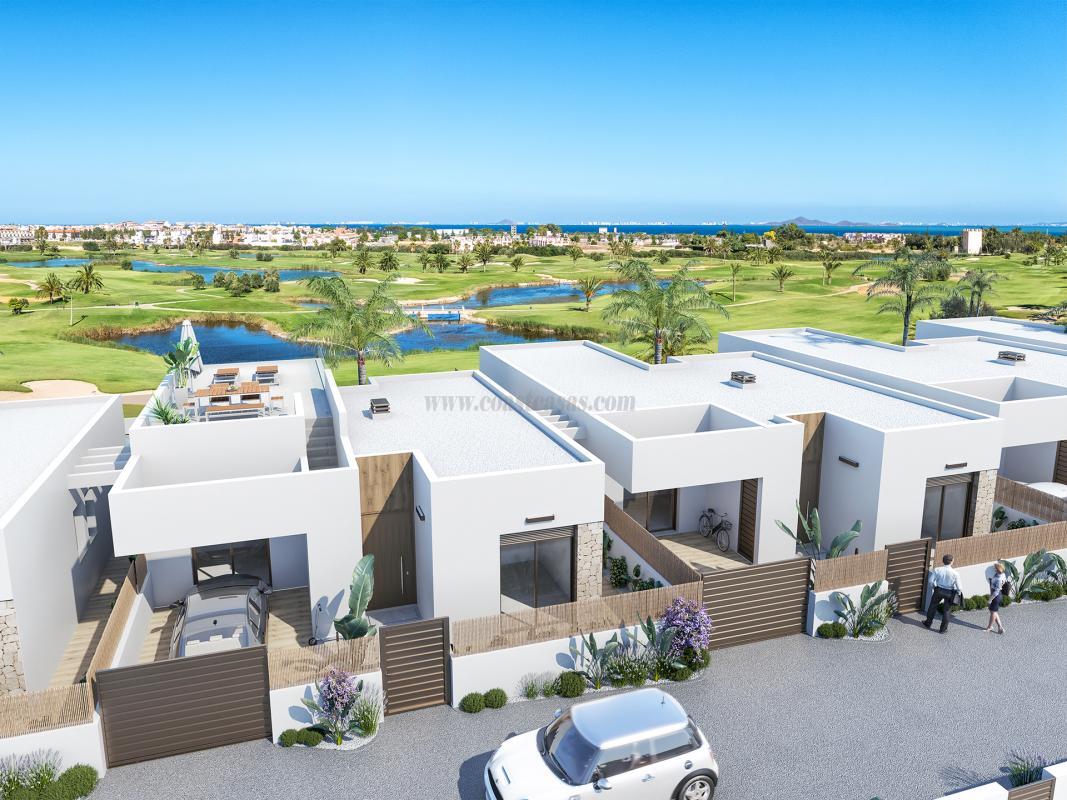 Venta de villa en Los Alcázares