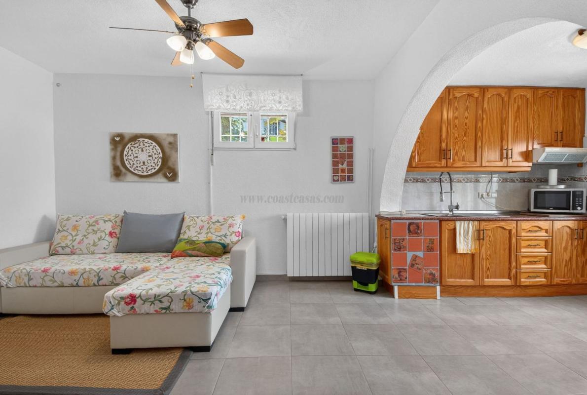Venta de villa en San Miguel de Salinas