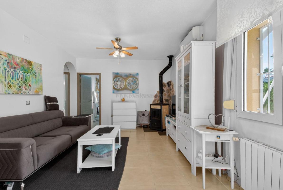 Venta de villa en San Miguel de Salinas