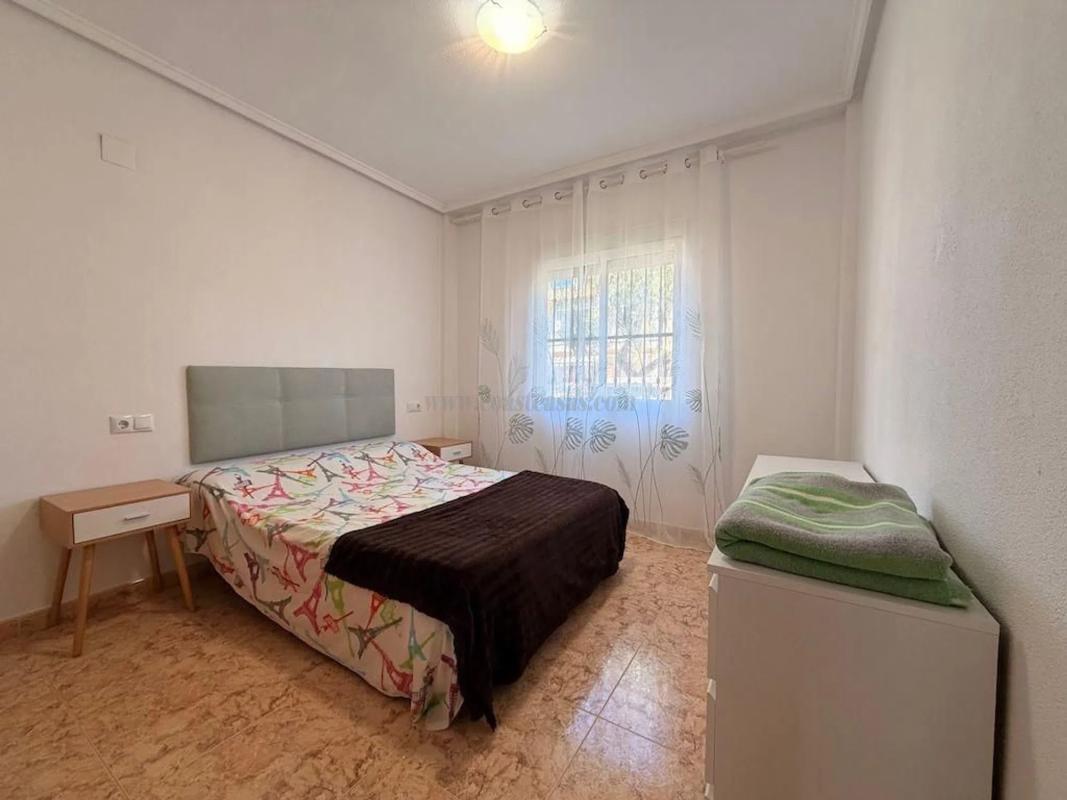 Venta de villa en Orihuela