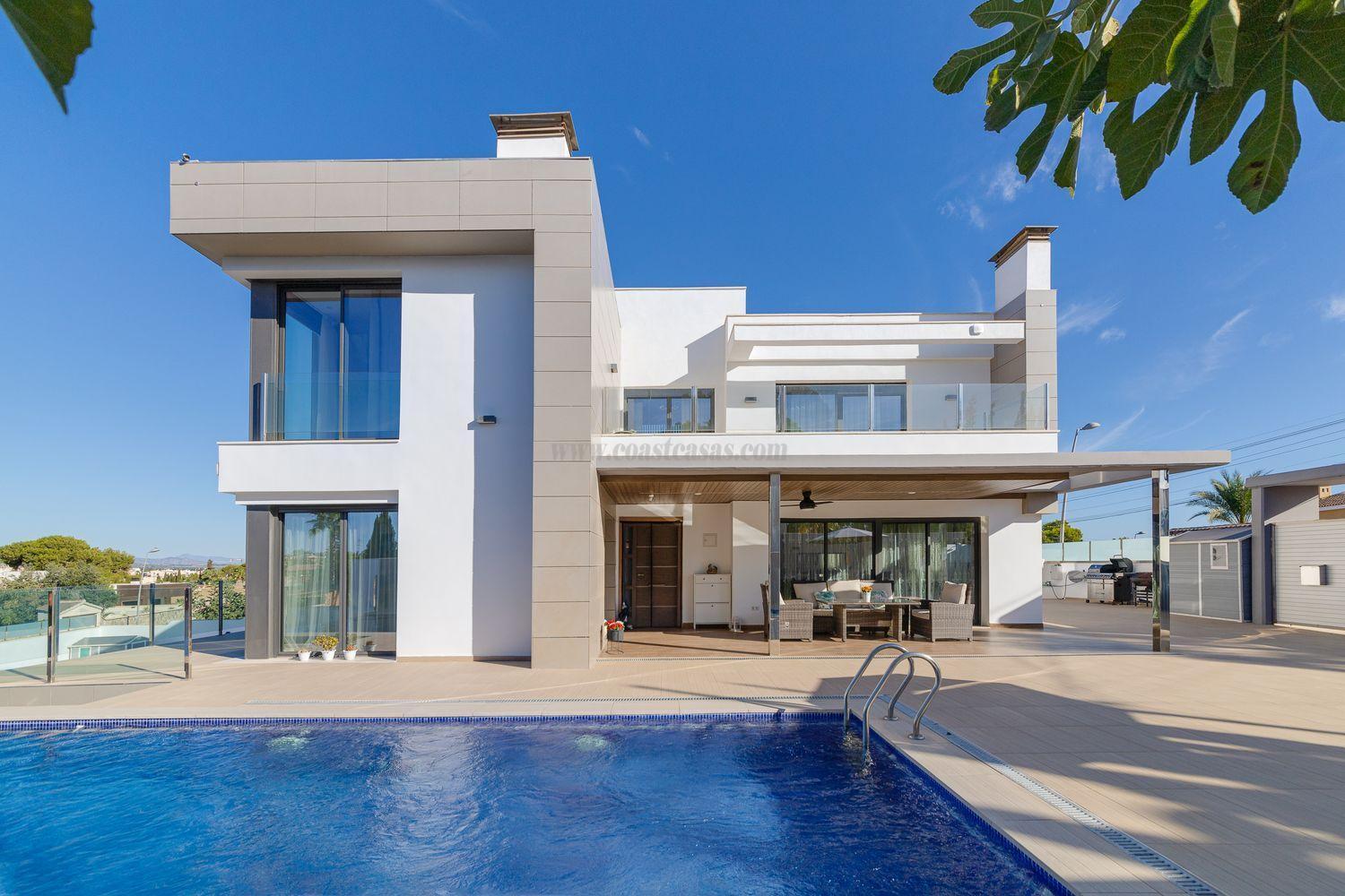 Venta de villa en Torrevieja