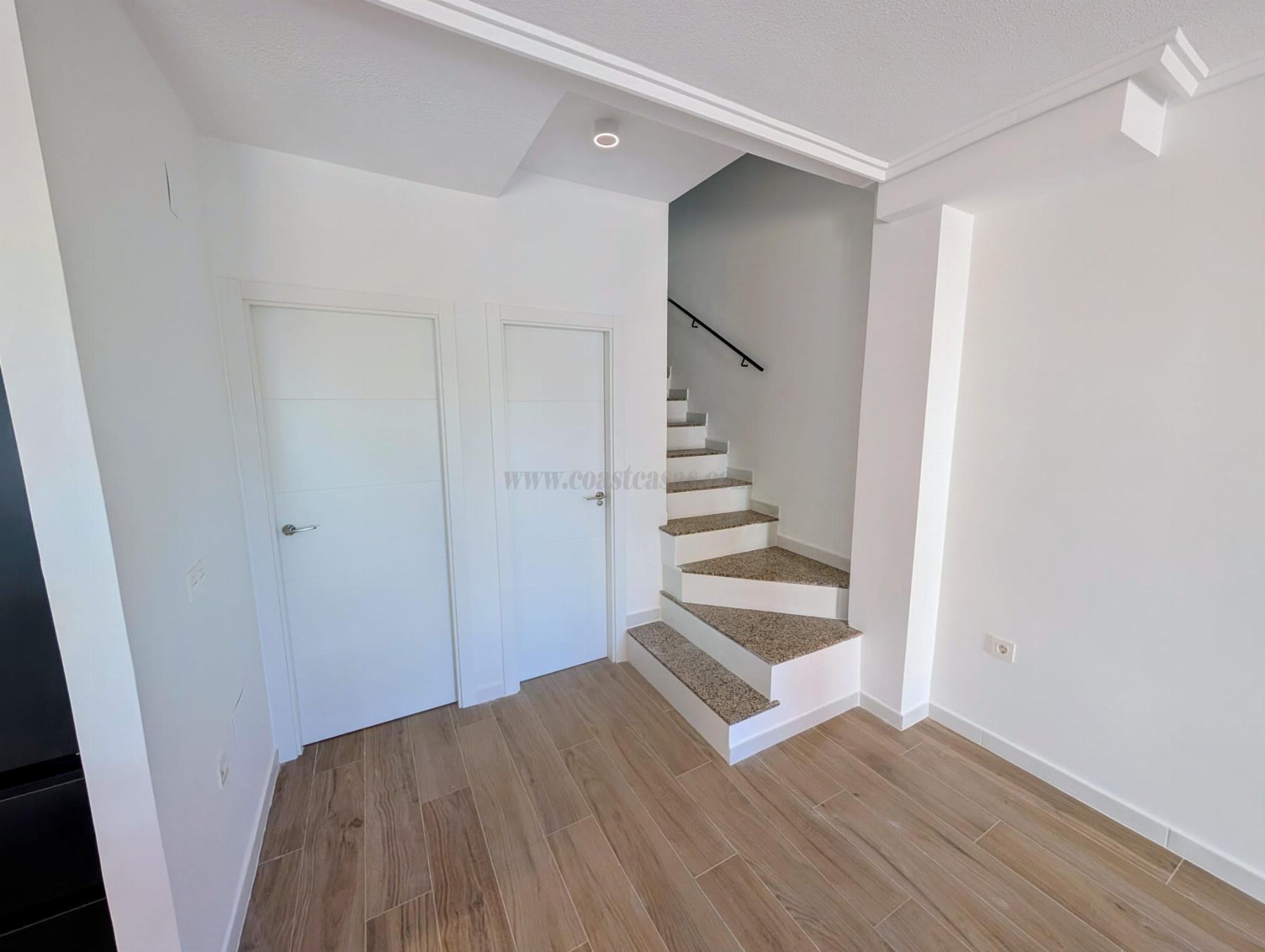 Venta de chalet en Orihuela Costa