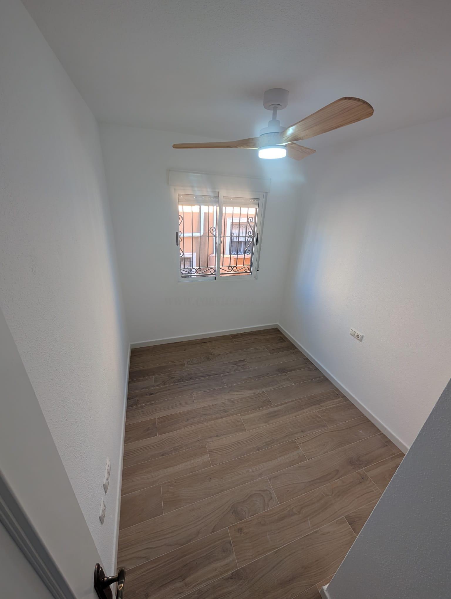 Venta de chalet en Orihuela Costa