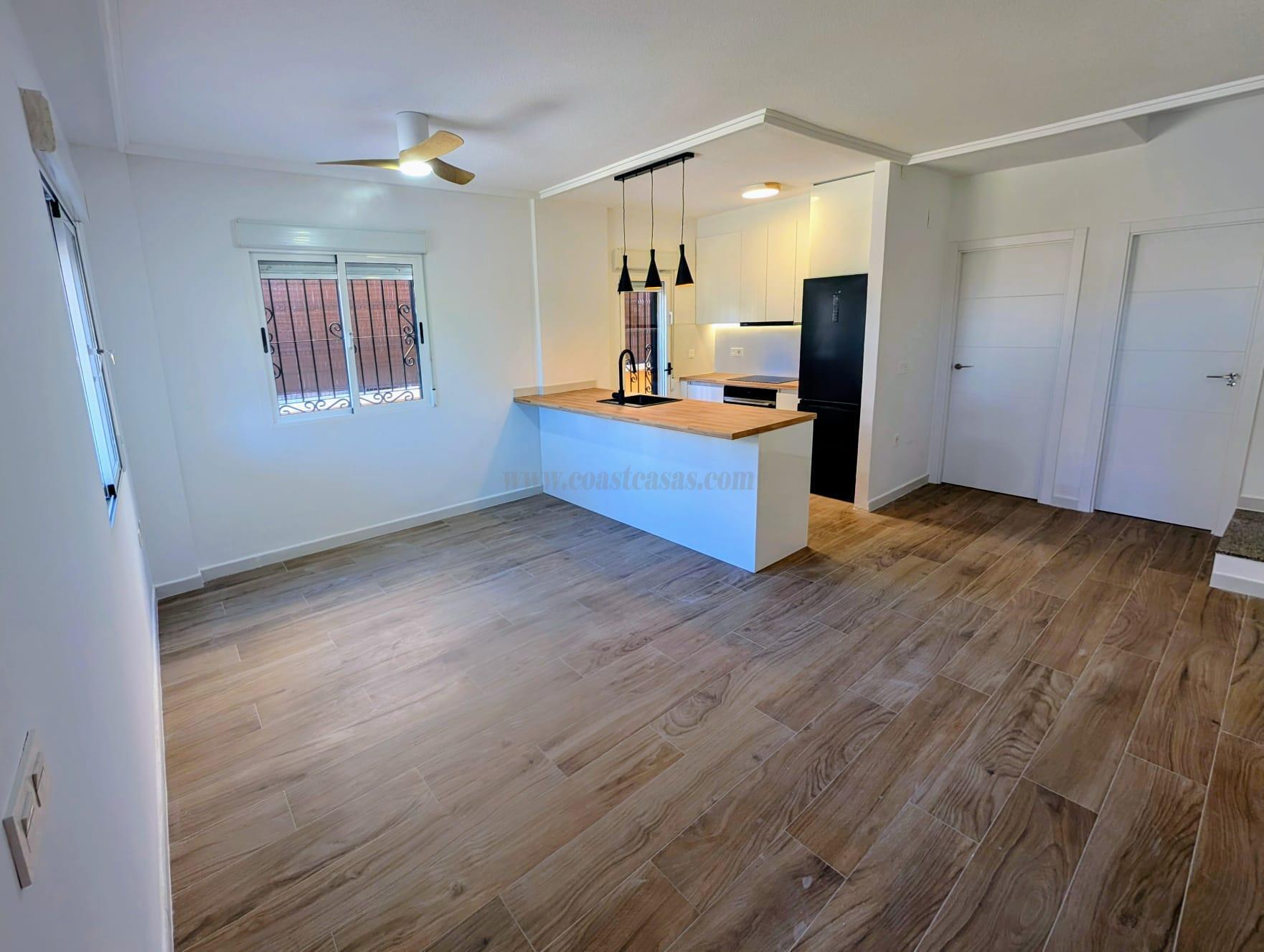 Venta de chalet en Orihuela Costa