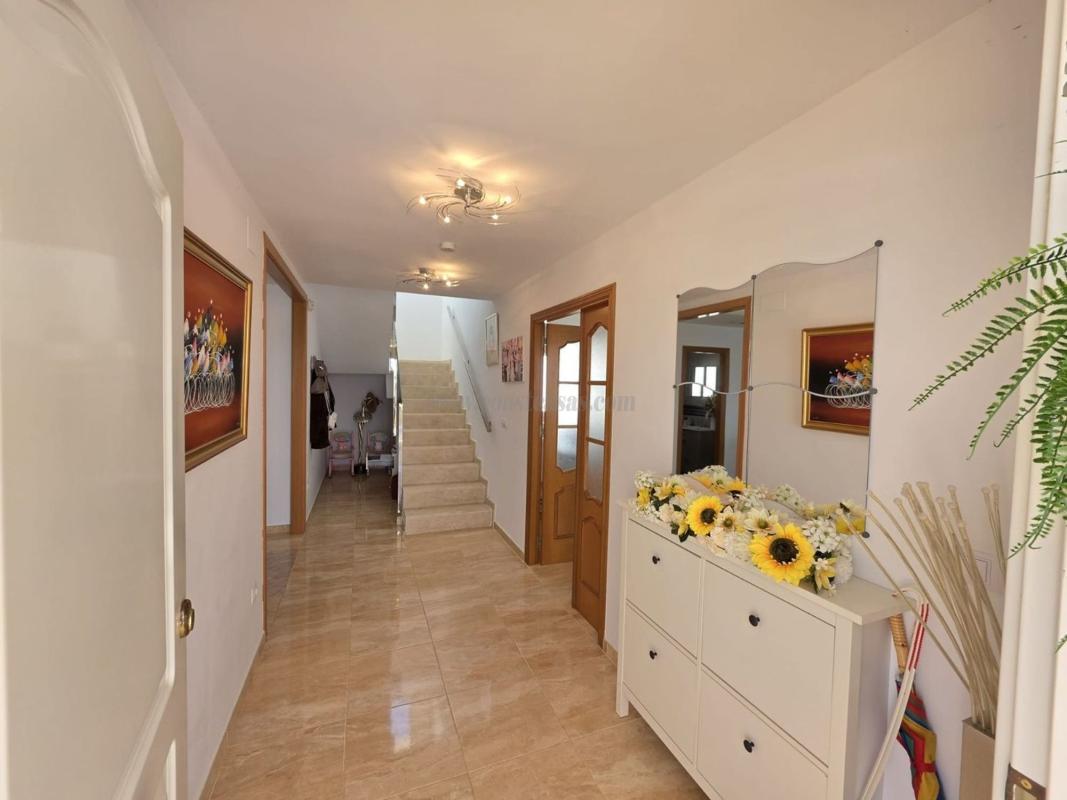 Venta de villa en Pinoso