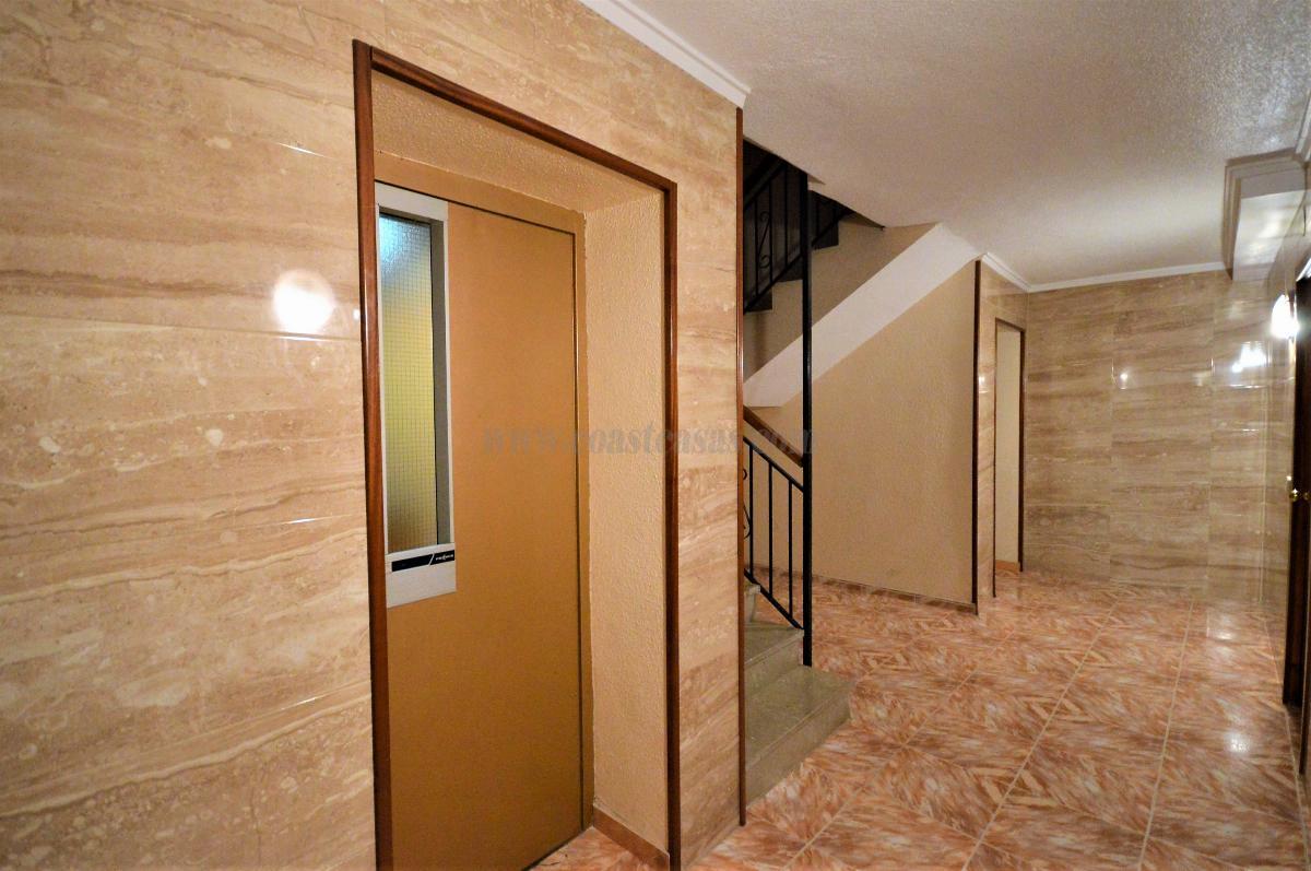 For sale of apartment in Orihuela Costa