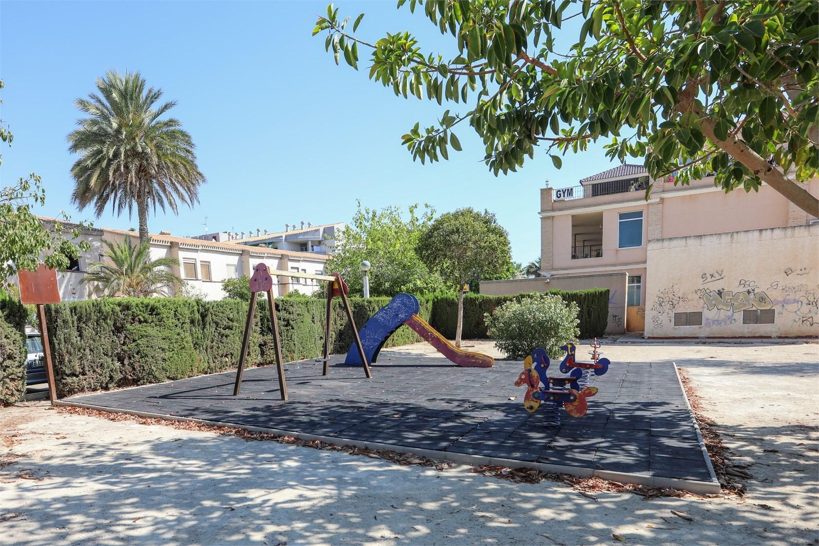 For sale of apartment in Orihuela Costa