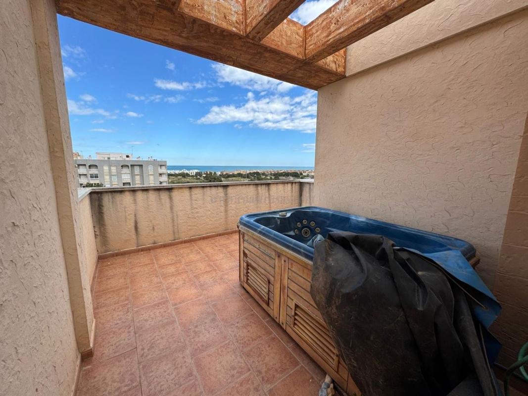 Venta de villa en Guardamar del Segura