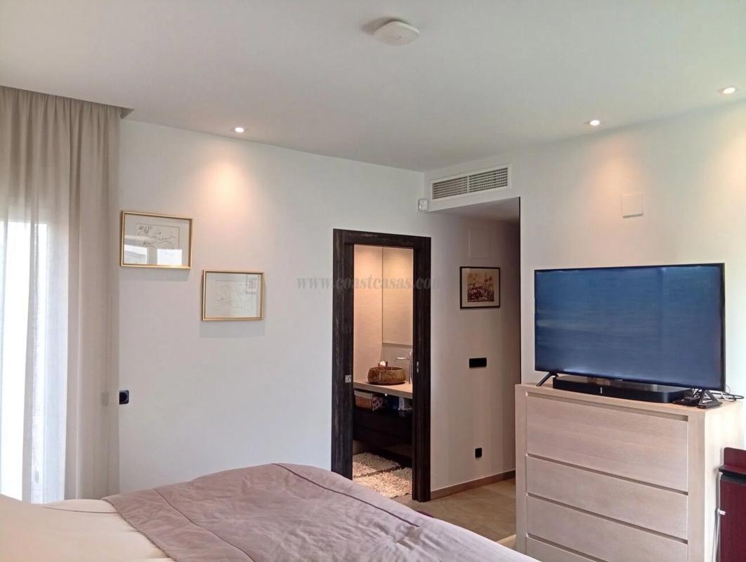 Venta de villa en Algorfa