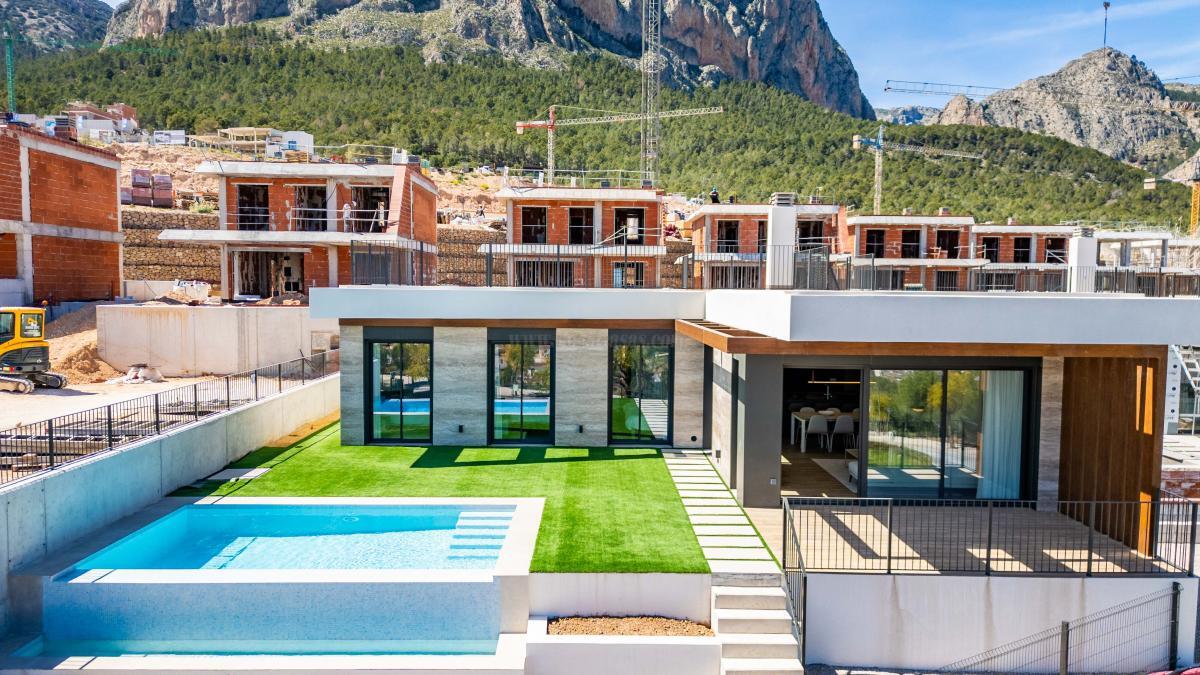 Venta de villa en Polop