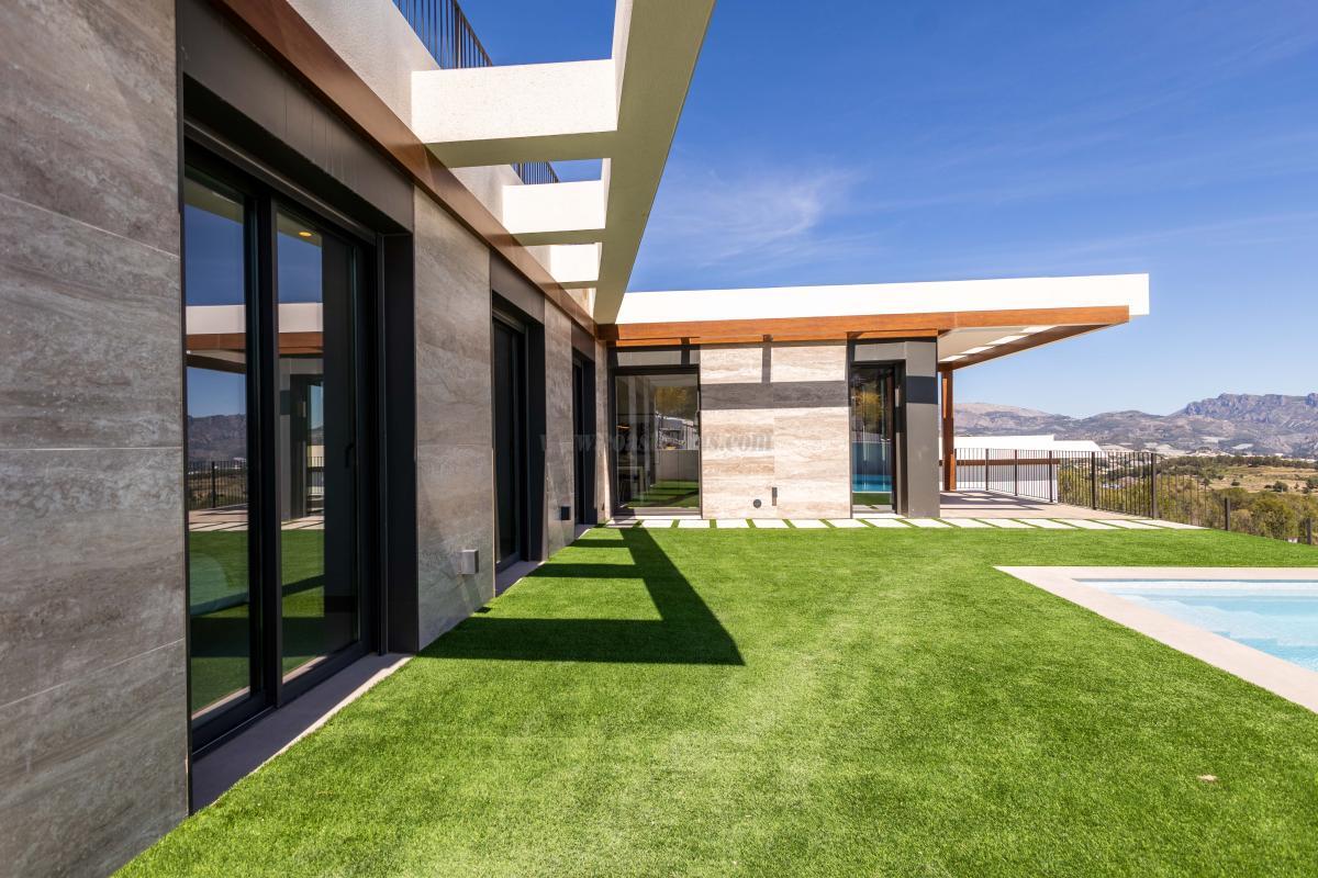 Venta de villa en Polop