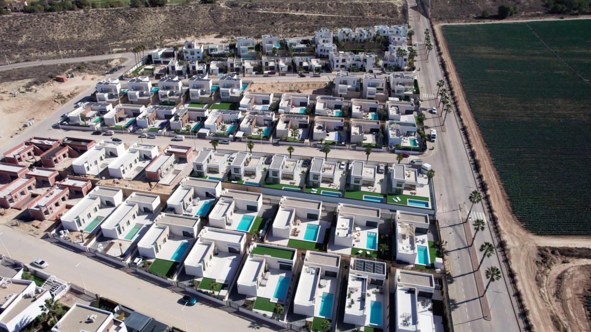 Venta de villa en Algorfa