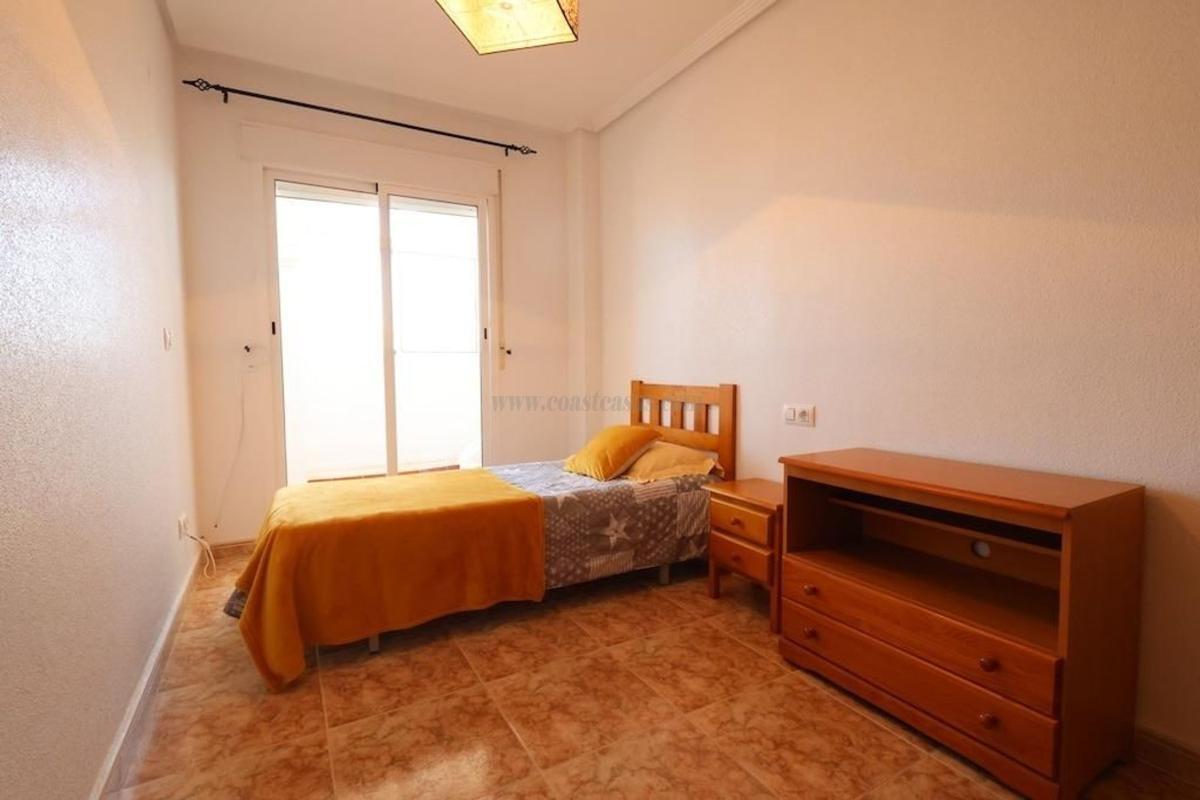 Venta de villa en Orihuela