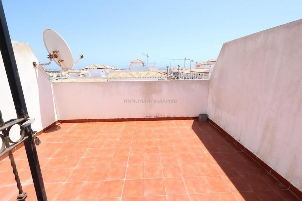 Venta de villa en Orihuela