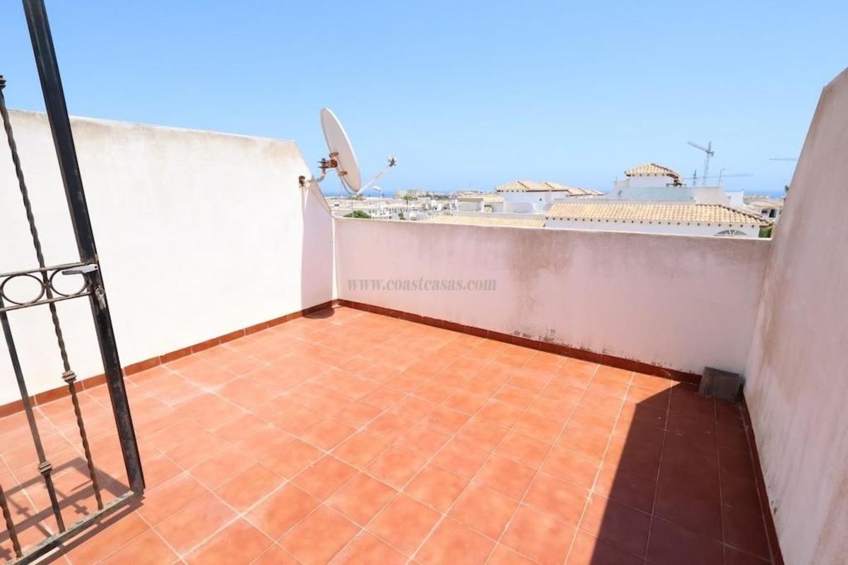 Venta de villa en Orihuela