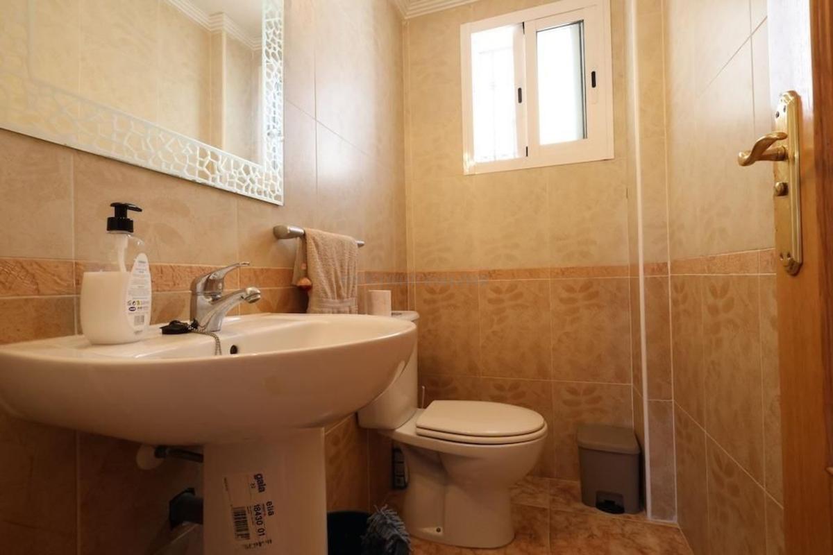 Venta de villa en Orihuela