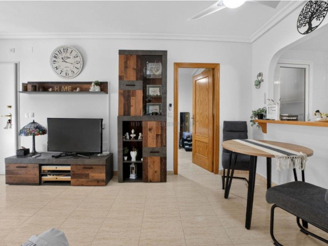 Venta de villa en Orihuela