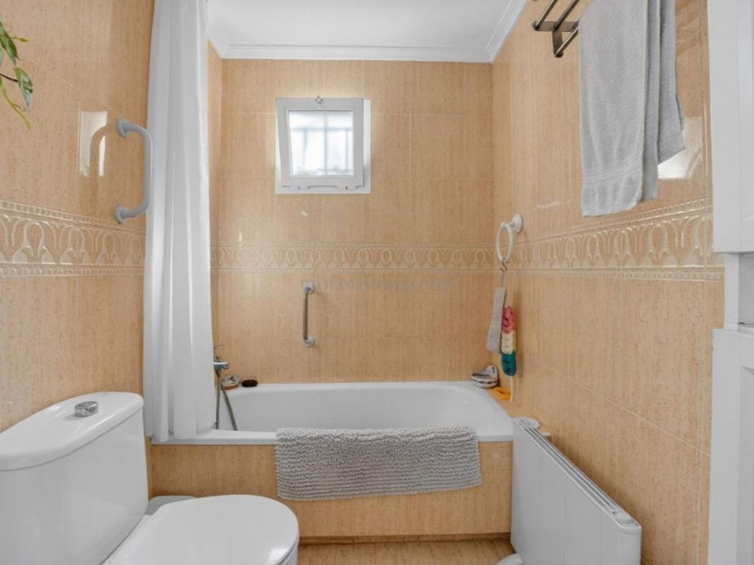 Venta de villa en Orihuela