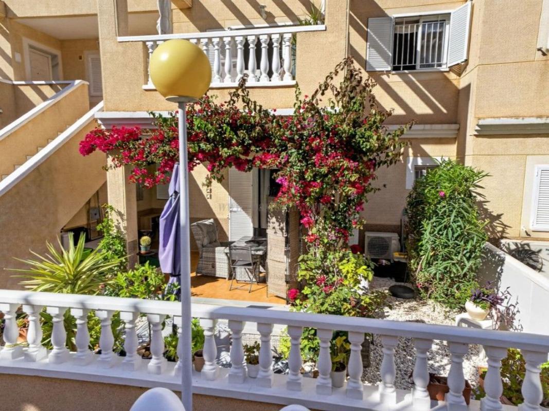 Venta de villa en Orihuela