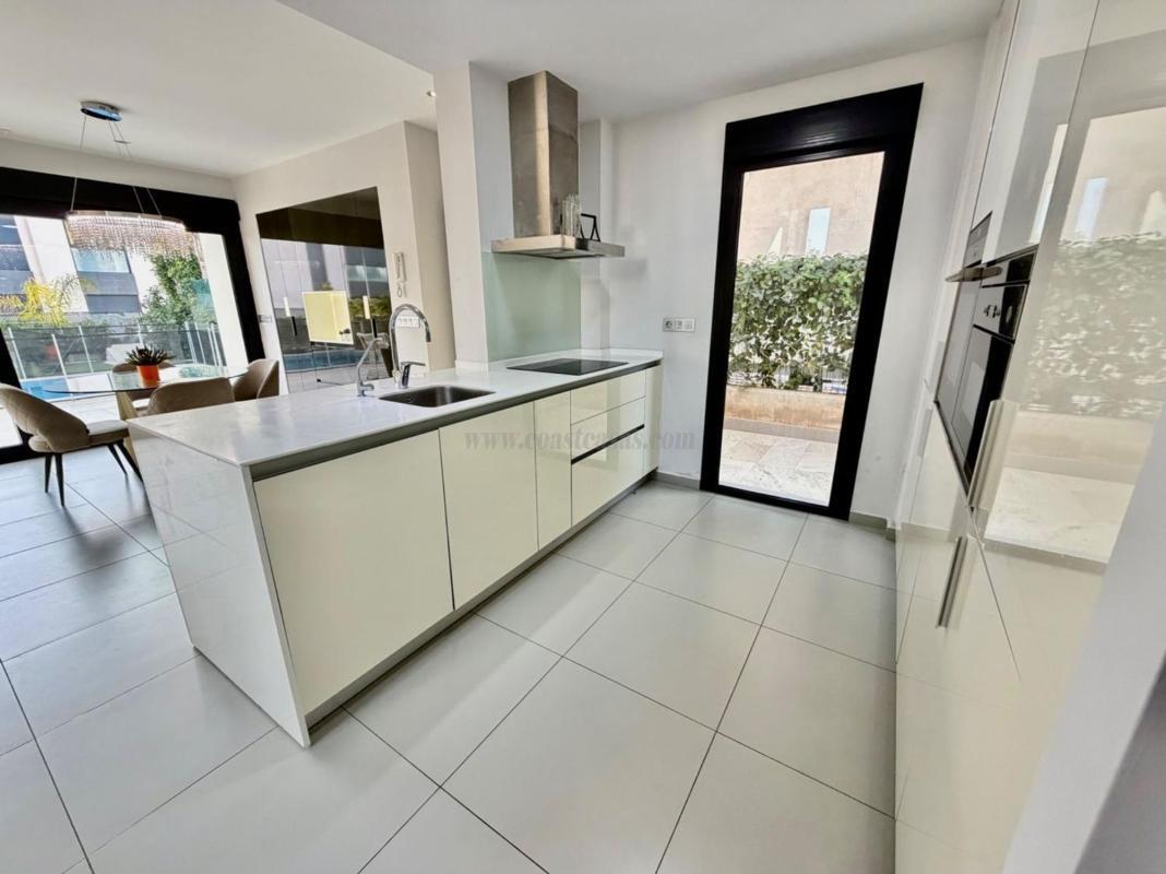 Venta de villa en Rojales