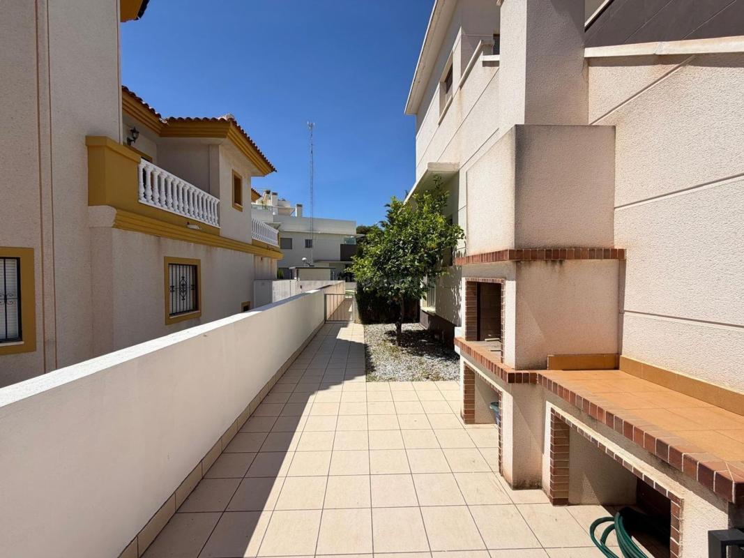 Venta de villa en Rojales
