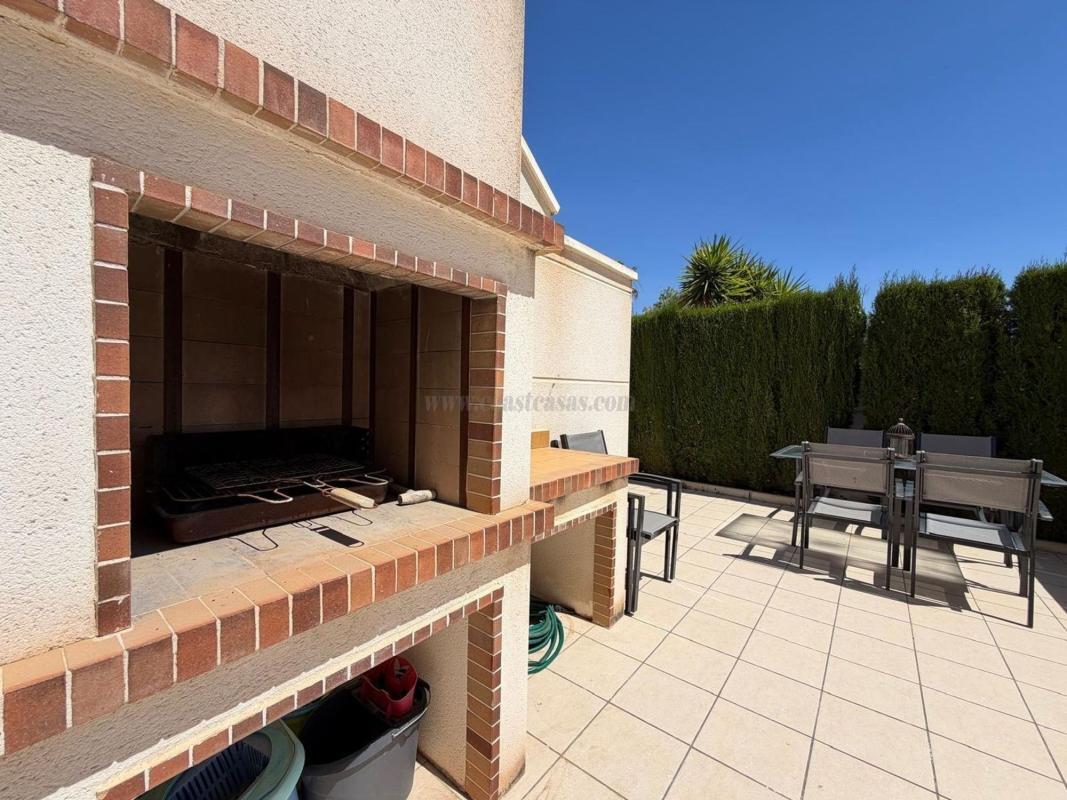 Venta de villa en Rojales