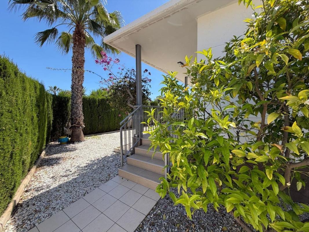 Venta de villa en Rojales