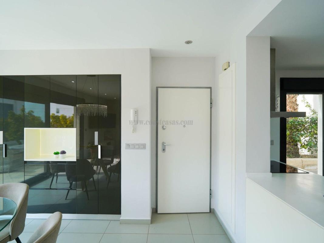 Venta de villa en Rojales