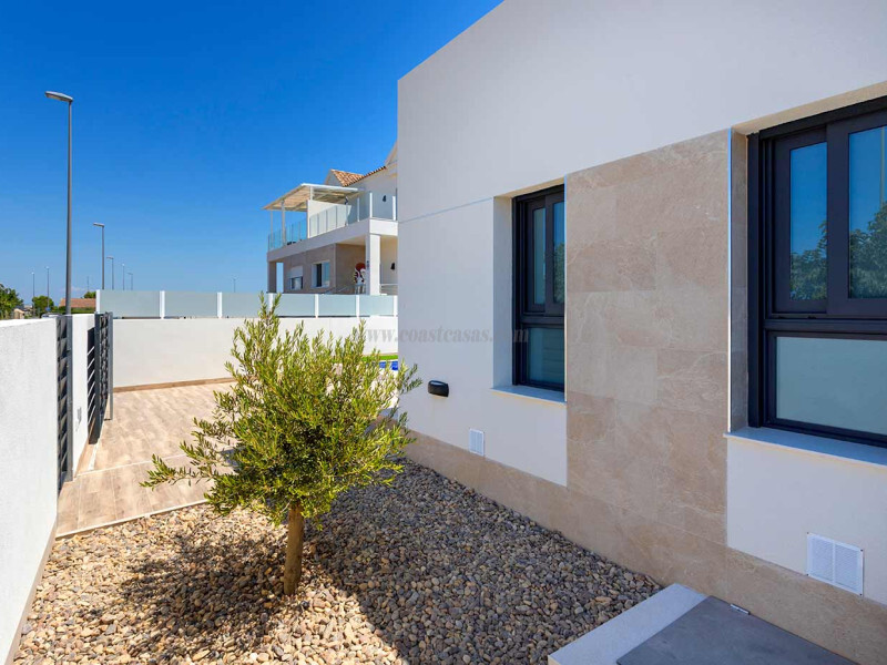 Venta de villa en Daya Nueva