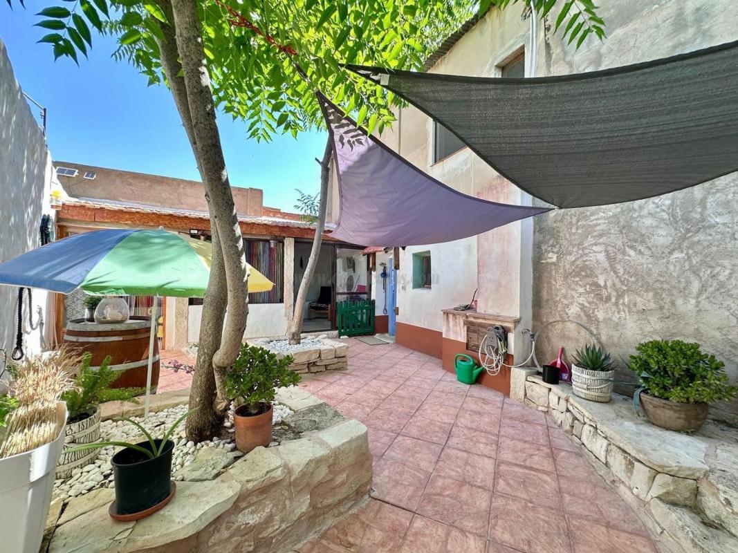 Venta de villa en Monovar