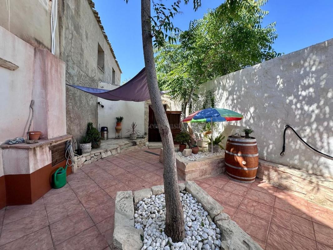 Venta de villa en Monovar