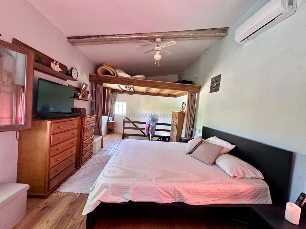 Venta de villa en Monovar
