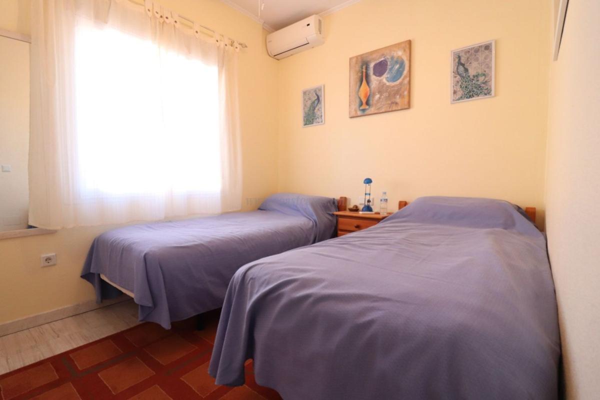 Venta de villa en Rojales