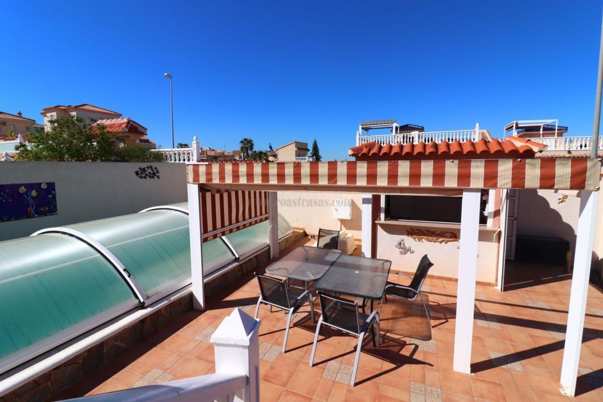 Venta de villa en Rojales