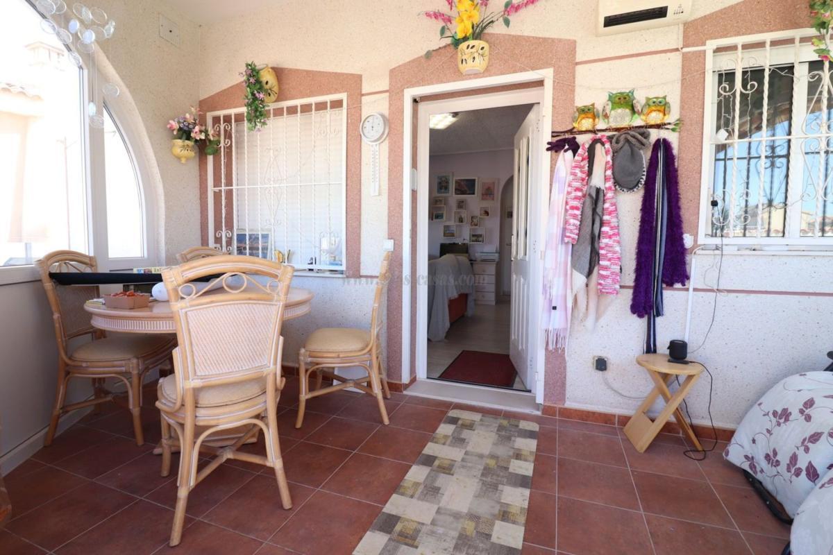 Venta de villa en Rojales