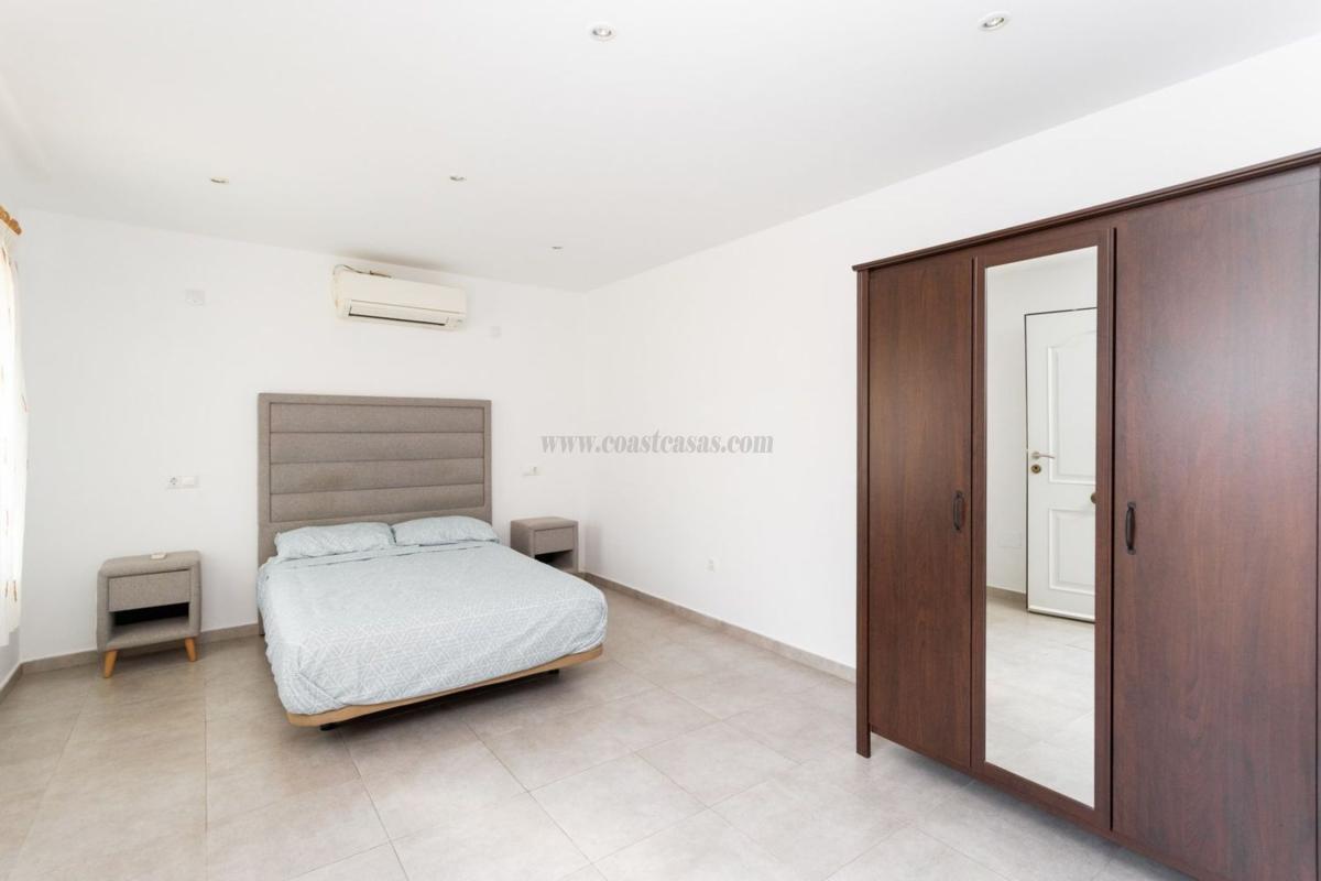 Venta de  en Los Montesinos